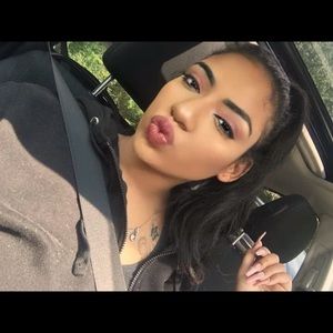 Meet your Posher, Ashley serenity